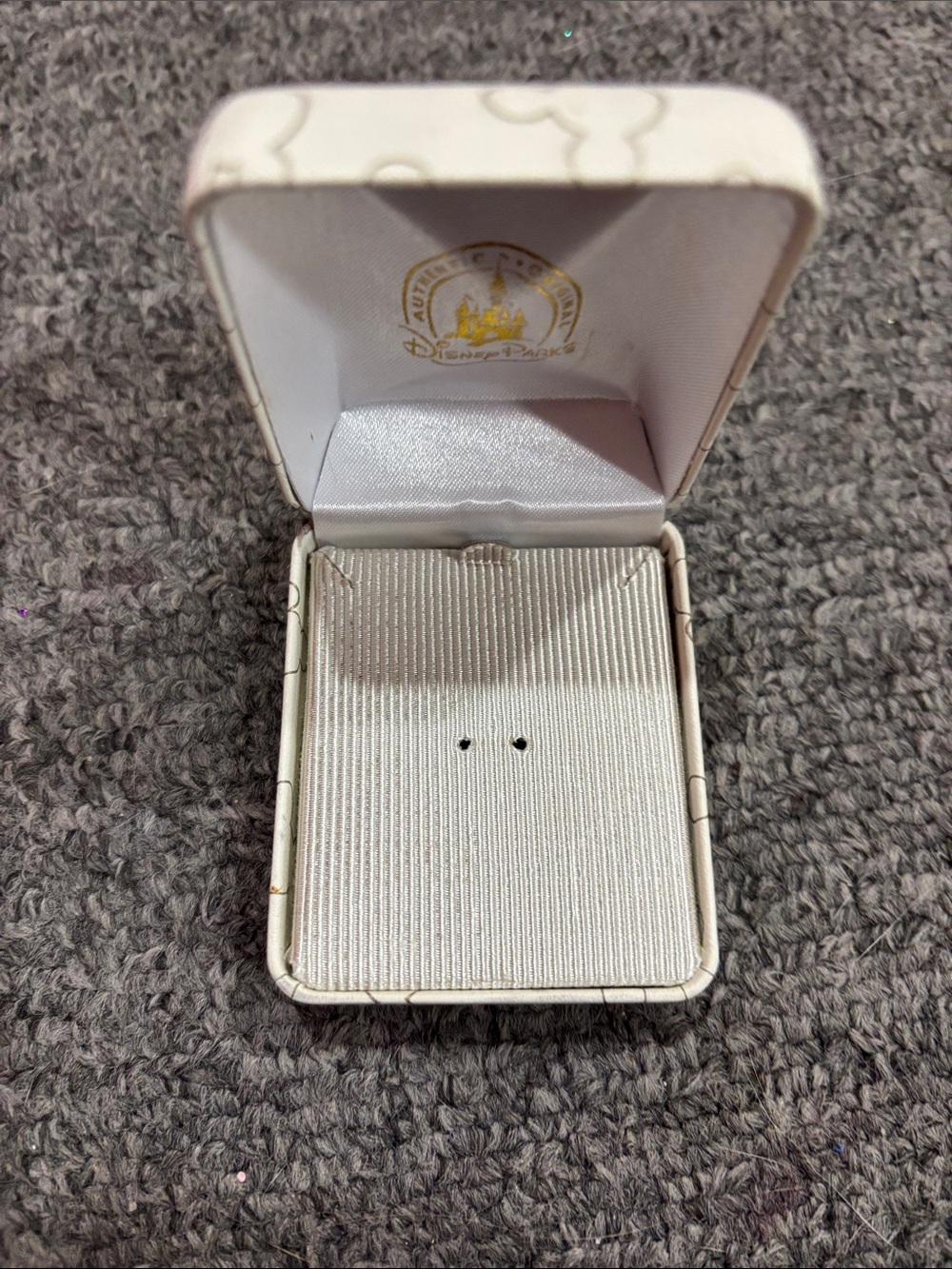 Disney Mickey Mouse Jewlery display box. Disney Parks Exclusive - Picture 3 of 4